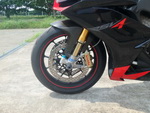     Aprilia RSV4 Factory 2009  14
